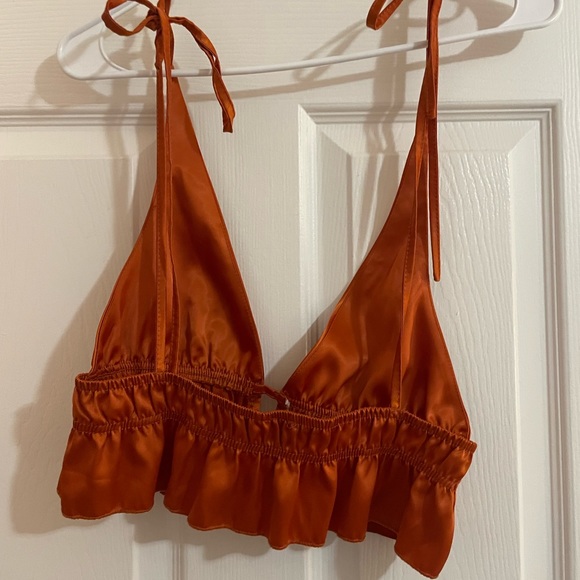 Tie strap top Sz small - Picture 3 of 3